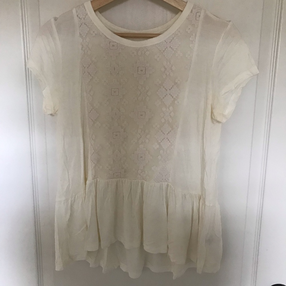 Aerie white tee with lace detail